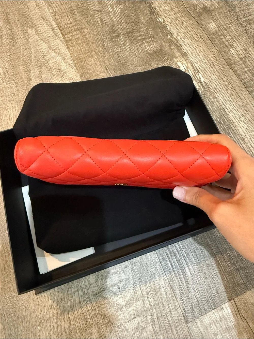 Authentic Chanel wallet on chain